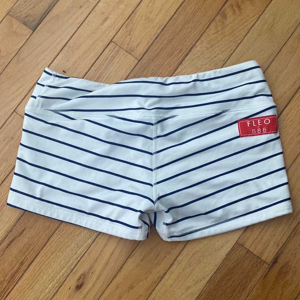 Fleo Shorts